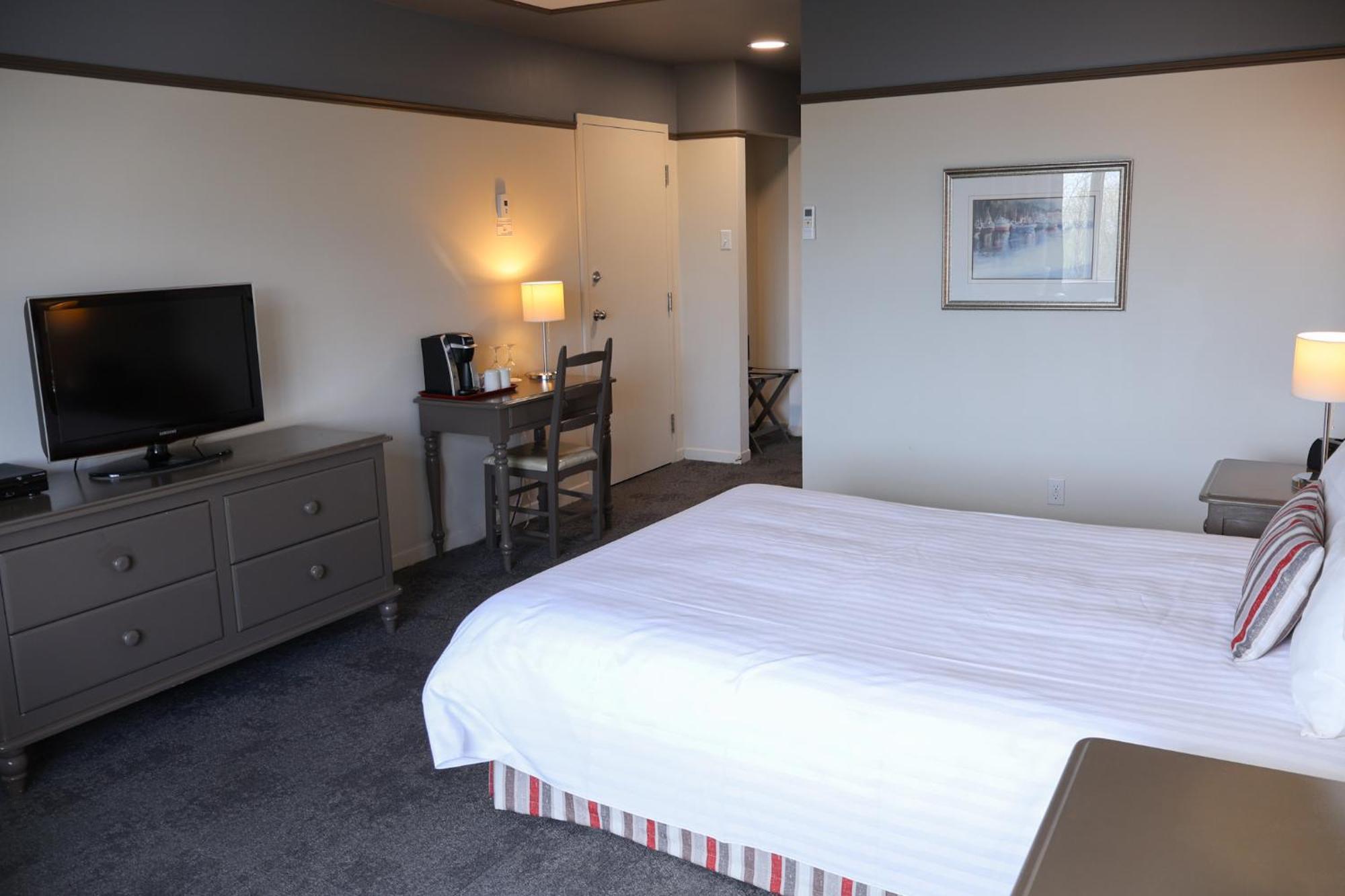 Au Petit Berger Hotel 3*