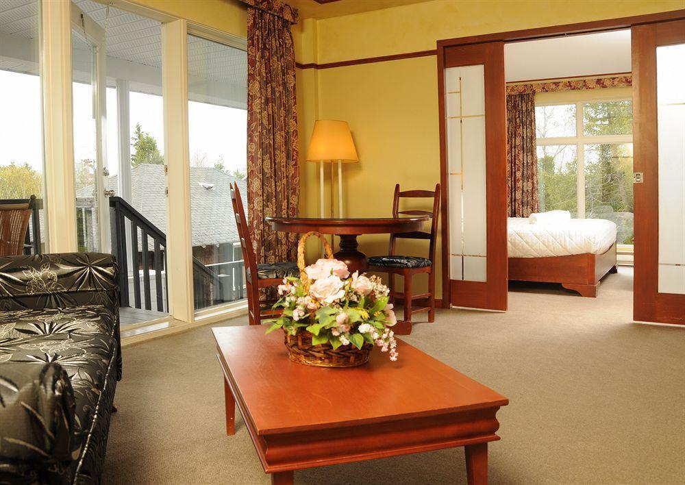 Au Petit Berger Hotel